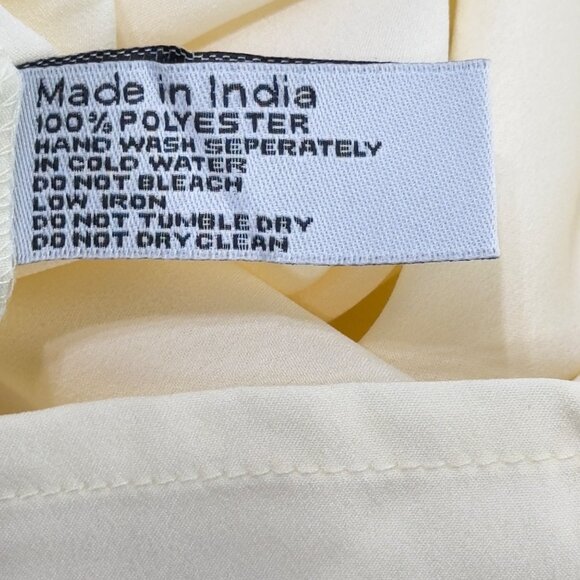 BUCKHEAD BETTIES Women's Top Ecru Ruffle Collar Sleeveless Tied Neck Size S - Picture 8 of 9